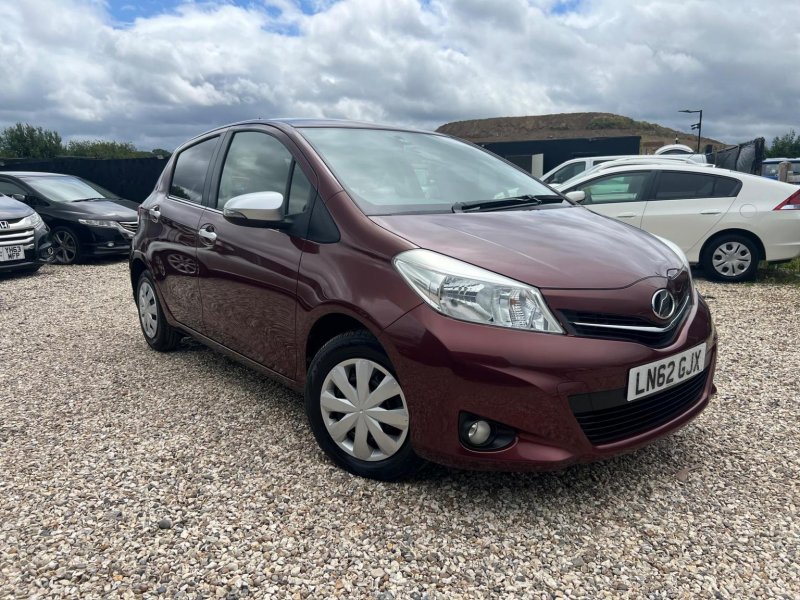 TOYOTA YARIS 1.3 VVT-T Spirit Automatic 5 Door, ULEZ